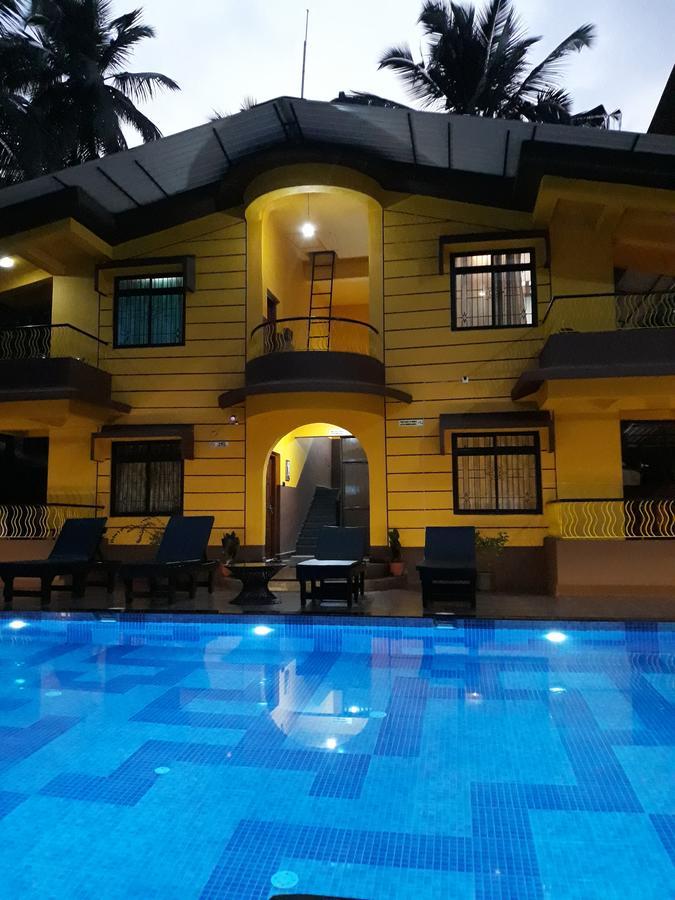 Aurita Holiday Homes แคนโดลิม ภายนอก รูปภาพ
